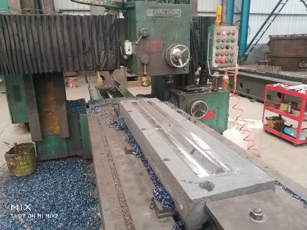 Wear-Resistant Blow Bars and Mobile Crusher Spare Parts